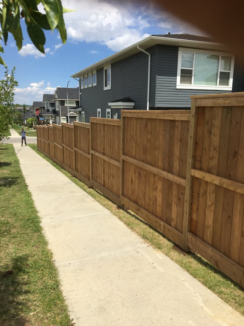 fence picture tile 45